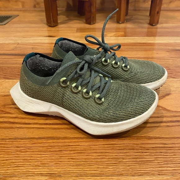 All Birds Tree Dasher 2 in Calm Cargo, size 7 - Picture 2 of 5